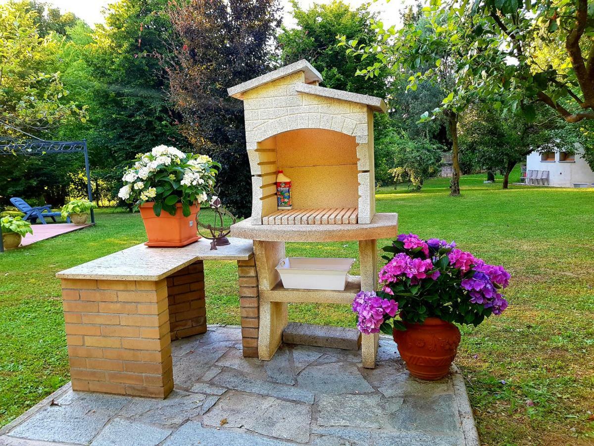 Da Marianna Hotel Barzanò Kültér fotó
